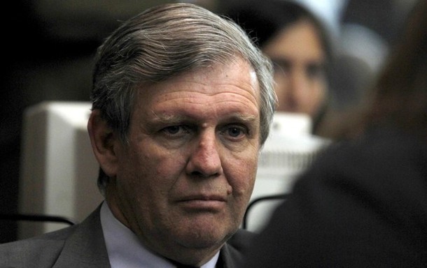 DAN CADENA PERPETUA A 12 REPRESORES ARGENTINOS