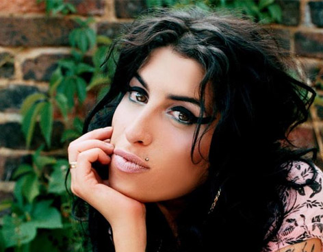 PREPARAN DISCO PÓSTUMO DE AMY WINEHOUSE