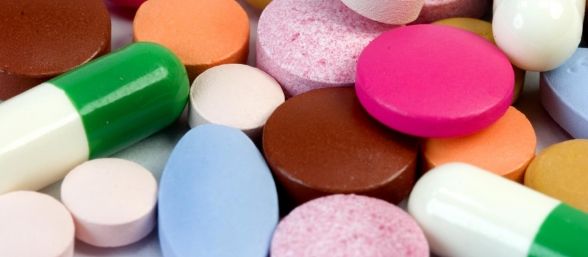 ¿LOS ANTIBIÓTICOS CURAN EL RESFRIADO Y LA TOS?