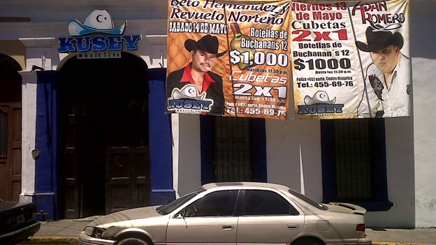 PROH�BEN A BARES Y RESTAURANTES DE SINALOA EXHIBIR NARCOCORRIDOS