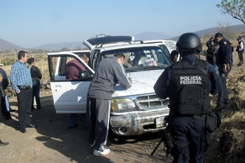MATAN A DIRECTOR DE SEGURIDAD P�BLICA DE TANGAMANDAPIO MICHOAC�N