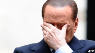 SILVIO BERLUSCONI RENUNCIA COMO PRIMER MINISTRO DE ITALIA