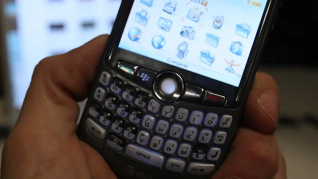 TELCEL Y MOVISTAR BONIFICAR�N A USUARIOS DE BLACKBERRY
