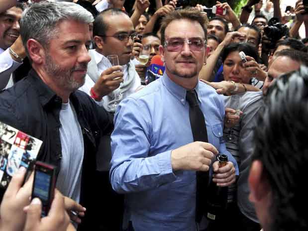 BONO DE U2 FESTEJA SU CUMPLEAÑOS JUSTO A SUS FANS MEXICANOS