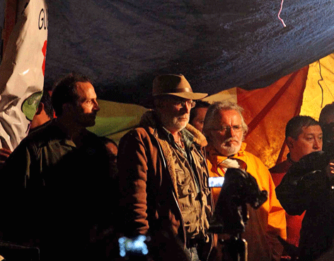 CARAVANA POR LA PAZ PASA NOCHE EN SILENCIO CONTRA LA VIOLENCIA