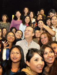 �POR QU� LAS MUJERES PREFIEREN A MARCELO EBRARD?