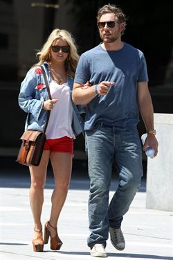 JESSICA SIMPSON ESPERA SU PRIMER HIJO