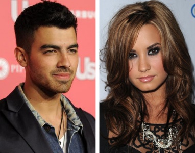 JOE JONAS DESEA VOLVER CON DEMI LOVATO