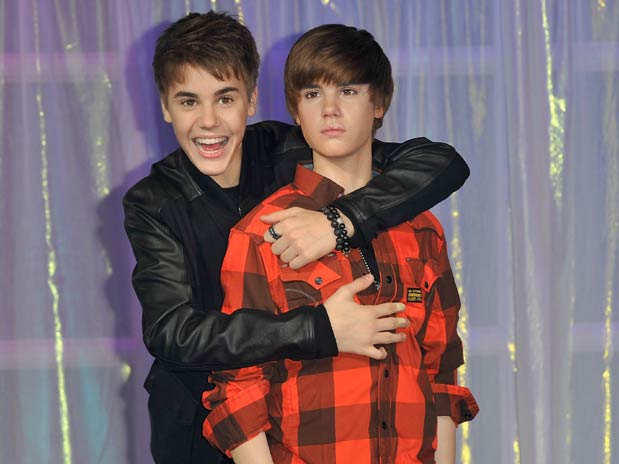 JUSTIN BIEBER SUFRE ACCIDENTE CON SU FERRARI