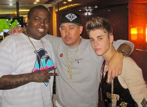 JUSTIN BIEBER ESTRENA NUEVO LOOK 'SUPERGUERRERO'
