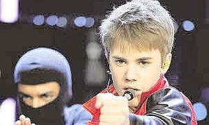 JUSTIN BIEBER PREPARA DISCO PARA NI�OS