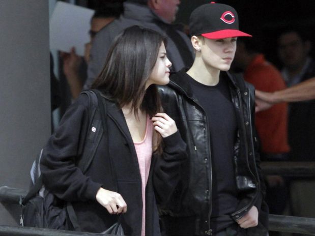 JUSTIN BIEBER Y SELENA G�MEZ JUNTOS EN M�XICO-FOTOS