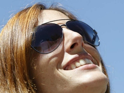 NUEVOS LENTES DE SOL SE AUTOAJUSTAN A LA LUZ