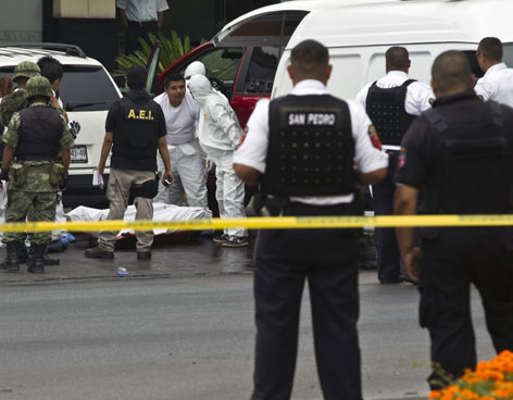 MATAN A TRES MENORES EN NL