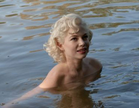 MICHELLE WALLIAMS SEMIDESNUDA INTERPRETA A MARILYN MONROE