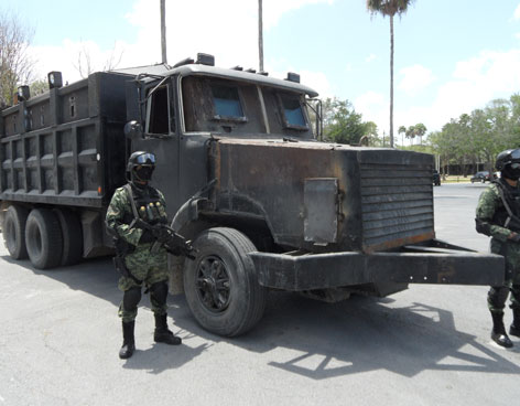 EJÉRCITO ASEGURA DOS 'NARCOTANQUES' EN TAMAULIPAS