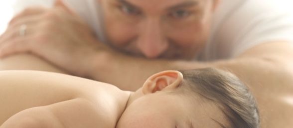 LOS HOMBRES TAMBI�N TIENEN RELOJ BIOL�GICO PARA SER PADRES