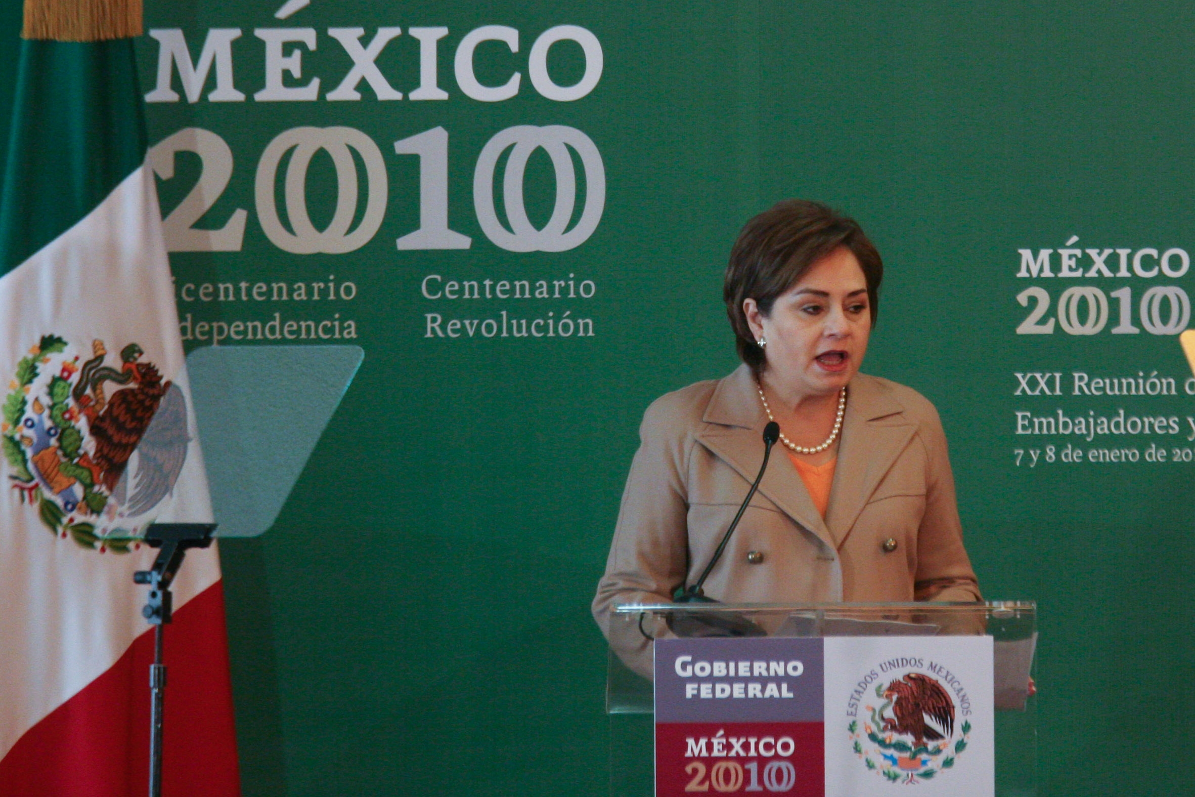 V INFORME DE GOBIERNO DE CALDER�N: POL�TICA EXTERIOR
