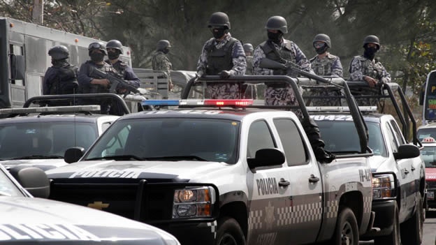 HALLAN 13 MUERTOS DENTRO DE CAMI�N EN TAMAULIPAS