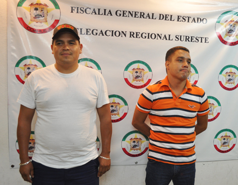 DETIENEN A POLIC�AS IMPLICADOS EN 10 ASALTOS