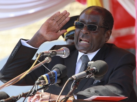 HALLAN CAMPOS DE TORTURA EN ZIMBABUE