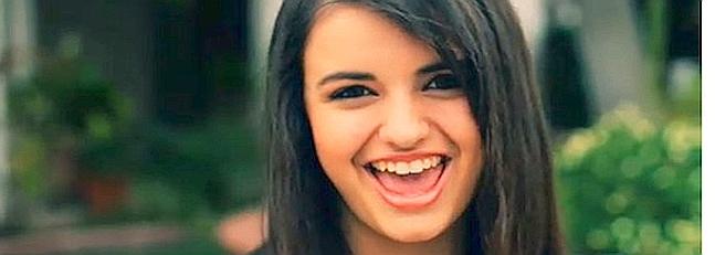REBECCA BLACK SE UNE A FAMOSOS CANTANTES PARA AYUDAR A JAPÓN