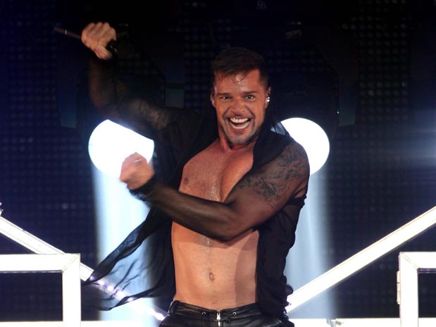 RICKY MARTIN DAR� SHOW EN LOS GRAMMY LATINOS