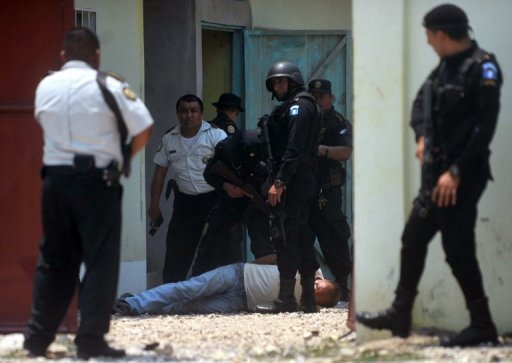 GUATEMALA DECRETA ESTADO DE SITIO EN EL PET�N TRAS MASACRE