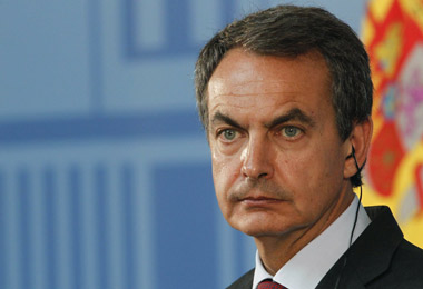 DIARIO ESPA�OL PIDE A ZAPATERO QUE ABANDONE EL PODER