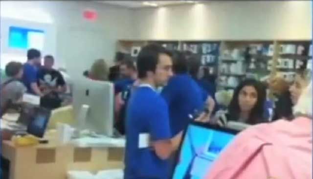 APPLE NO LE VENDE UN IPAD POR HABLAR OTRO IDIOMA