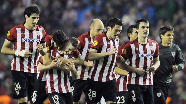MUERE DE PELOTAZO JOVEN HERIDO EN ATHLETIC-SHALKE 04