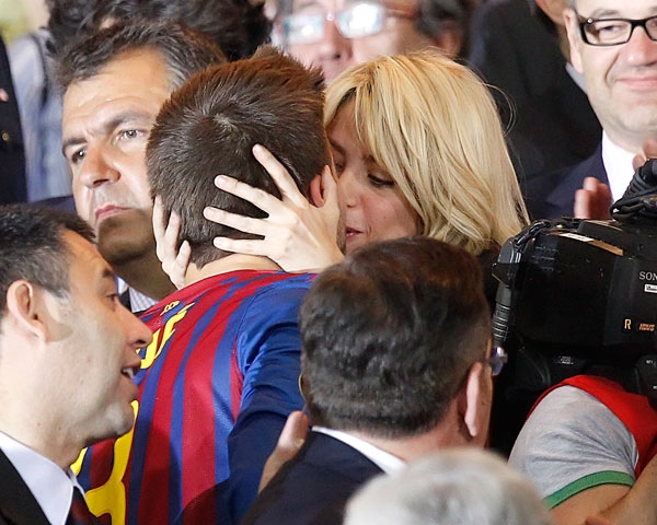 FOTOS: EL FESTEJO DE PIQU� Y SHAKIRA TRAS GANAR AL ATHLETIC