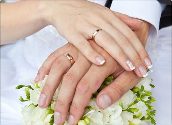 �QUI�NES SON MAS FELICES LOS CASADOS O LOS SOLTEROS?