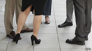 LO QUE LOS ZAPATOS DICEN DE NUESTRA PERSONALIDAD