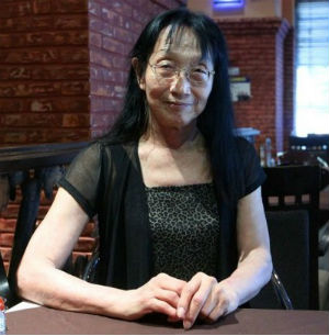 CONOCE AL TRANSEXUAL MAS VIEJO DEL MUNDO