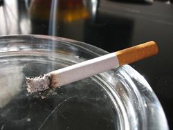 �CU�NTO ENGORDA DEJAR DE FUMAR?