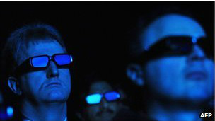 NUEVA TECNOLOG�A PARA VER CINE EN 3D SIN LENTES