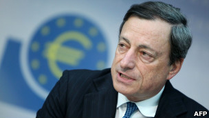 RAZONES PARA LA CA�DA Y SALVACI�N DEL EURO