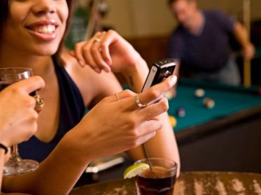 �QU� ES EL DRUNK PHONE? �EN QU� CONSISTE?