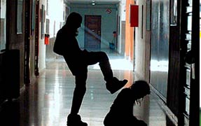 TOP TEN DE LAS ESCUELAS CON BUYLLYING