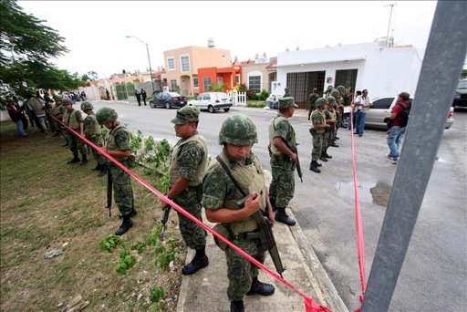LA VIOLENCIA EN M�XICO SE EXPANDE DE FORMA CA�TICA
