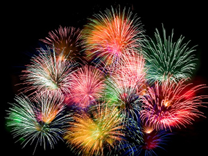 �POR QU� SON DE COLORES LOS FUEGOS ARTIFICIALES?