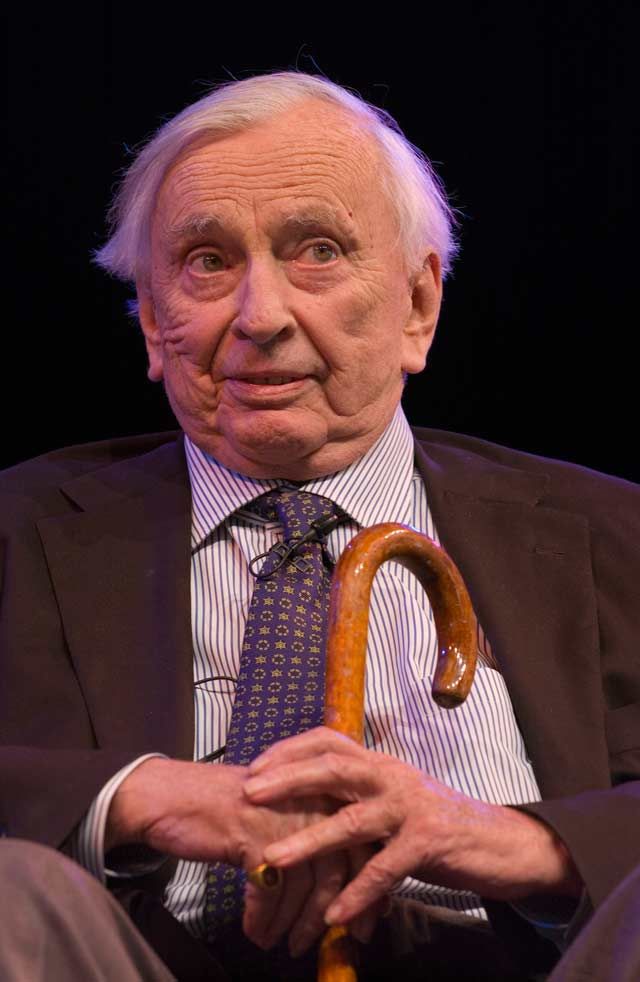 MURI� ES ESCRITOR GORE VIDAL A LOS 86 A�OS