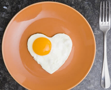 EL DA�O QUE PROVOCA COMER YEMAS DE HUEVO