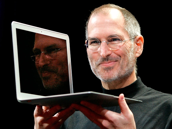 STEVE JOBS DISTORSIONABA LA REALIDAD PARA CUMPLIR METAS
