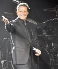 EL INCRE�BLE SHOW DE LUIS MIGUEL - FOTOS