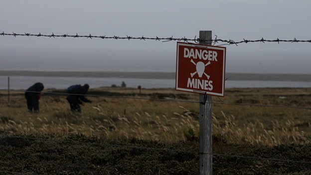 C�MO DEFINIR�N LAS MALVINAS SU ESTATUS POL�TICO