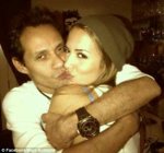 MARC ANTHONY ESPERA SU SEXTO HIJO