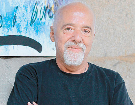 FELIPE CALDER�N SE ENTREVISTA CON PAULO COELHO