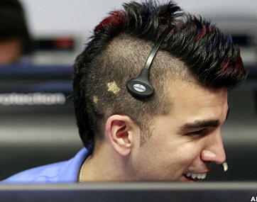 FOTOS: CIENT�FICO DE LA NASA FAMOSO POR SU PELO